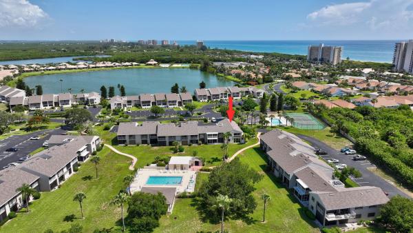 3209 S Lakeview Cir #8-101, Fort Pierce, Florida 34949, image 1