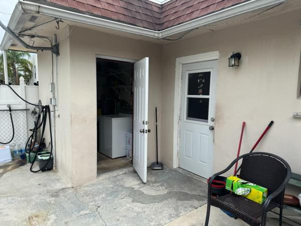 Lakeview Ridge, 4601 Lake Ave, West Palm Beach, Florida 33405, image 2