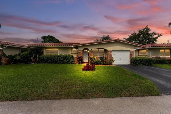 Crystal Lake Villas, 1261 NW 44th St, Deerfield Beach, Florida 33064, image 1