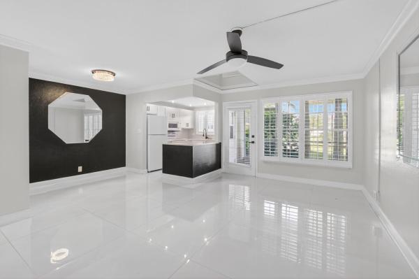 Hampton Gardens, 808 SE 7th St #107, Deerfield Beach, Florida 33441, image 1