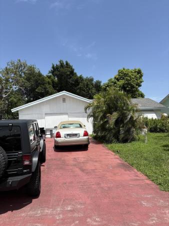 Waterway Manor, 14326 Ardel Dr, Palm Beach Gardens, Florida 33410, image 1