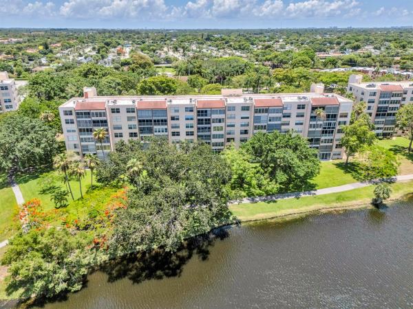 Bonaire Village, 14623 Bonaire Blvd #203, Delray Beach, Florida 33446, image 1