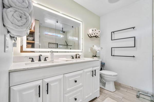 Torino, 5950 NW Culebra Ave, Port St. Lucie, Florida 34953, image 2