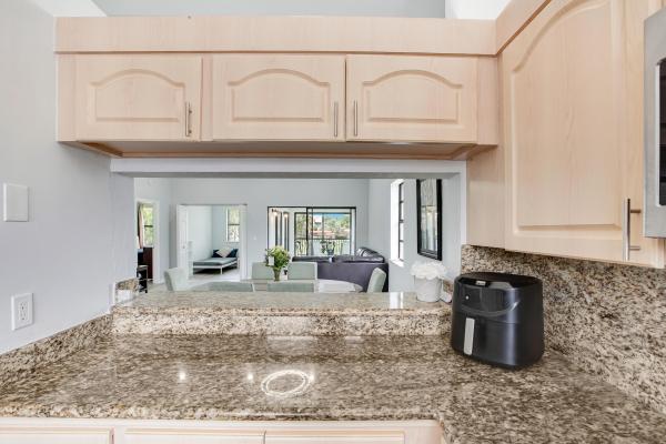 Republic Square, 1102 Republic Ct, Deerfield Beach, Florida 33442, image 1