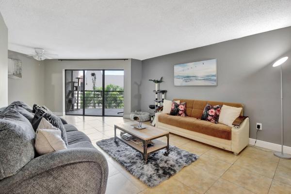Plantation Club, 6855 W Broward Blvd #406, Plantation, Florida 33317, image 2