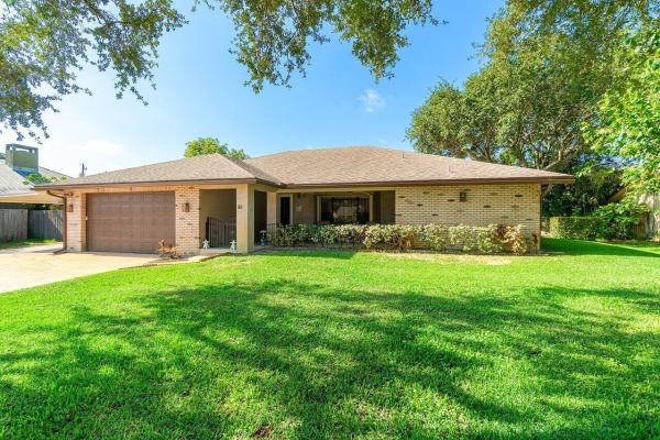 Florida Gardens, 61 W Rubber Tree Dr, Lake Worth Beach, Florida 33467, image 1