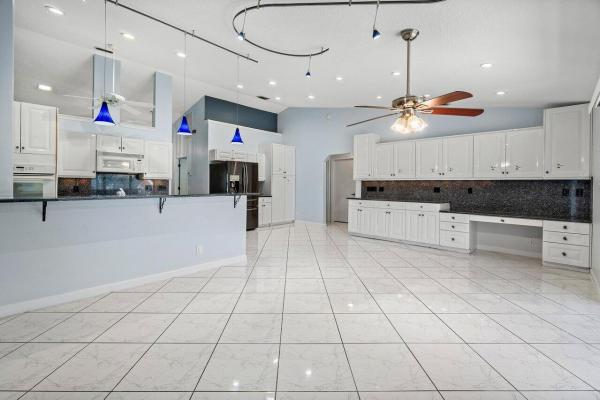 Florida Gardens, 61 W Rubber Tree Dr, Lake Worth, Florida 33467, image 1