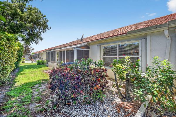 Floral Lakes, 6058 Lake Hibiscus Dr, Delray Beach, Florida 33484, image 2