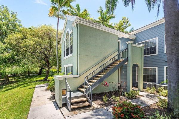 1000 Crystal Way #J, Delray Beach, Florida 33444, image 1
