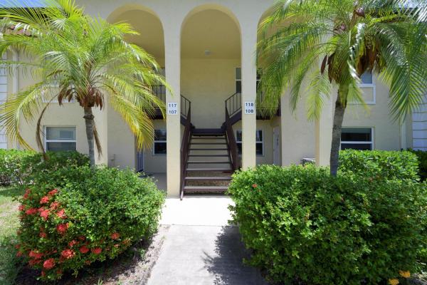 Villas On The Green, 717 S Us Highway 1 #108, Jupiter, Florida 33477, image 1
