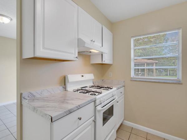 Pinecrest Estates, 803 Hickory St, Fort Pierce, Florida 34947, image 1
