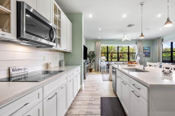 Silverleaf, 7611 Moonrise Dr, Lake Worth Beach, Florida 33467, image 1