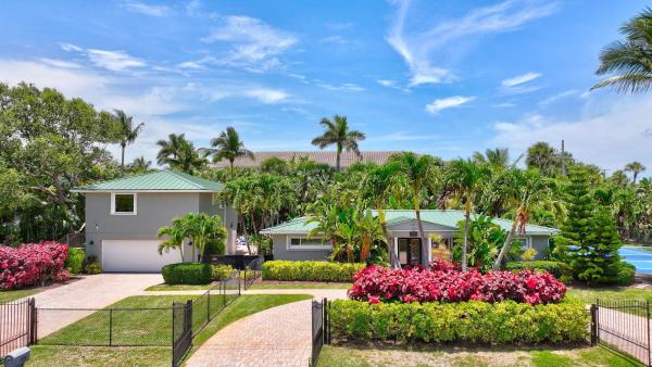 Thumb Point, 1578 Thumb Point Dr, Fort Pierce, Florida 34949, image 1