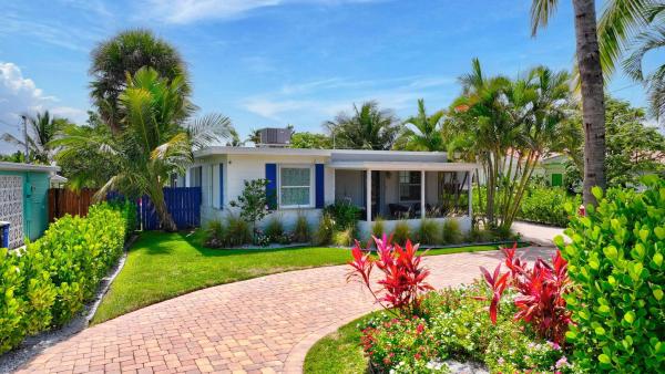 Fort Pierce Beach, 307 Granada St, Fort Pierce, Florida 34949, image 1