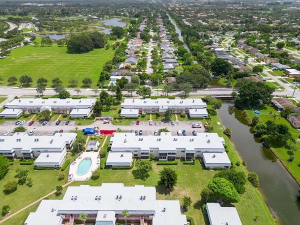 Greenway Village South, 12015 Greenway 101st Cir #101, Royal Palm Beach, Florida 33411, image 1