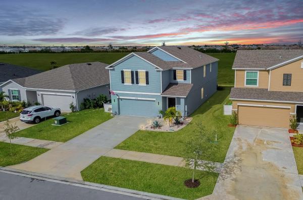 Crosstown Commons, 10782 SW Vasari Way, Port St. Lucie, Florida 34987, image 1
