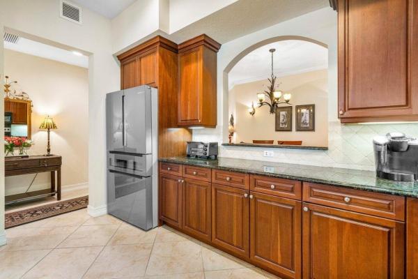 Palm Bay Club North, 112 Palm Bay Dr #A, Palm Beach Gardens, Florida 33418, image 2
