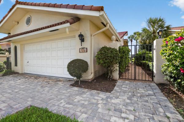 Villas On The Green, 574 Deer Creek Emerald Way E, Deerfield Beach, Florida 33442, image 1