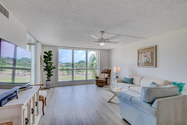 Woodland Lakes, 5390 Woodland Lakes Dr #305, Palm Beach Gardens, Florida 33418, image 1