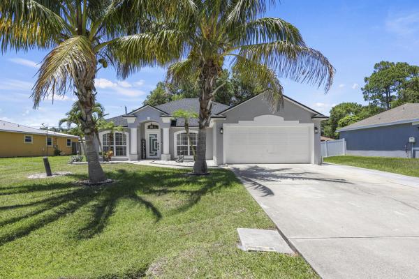 Northport Village, 421 NW Cornell Ave, Port St. Lucie, Florida 34983, image 1