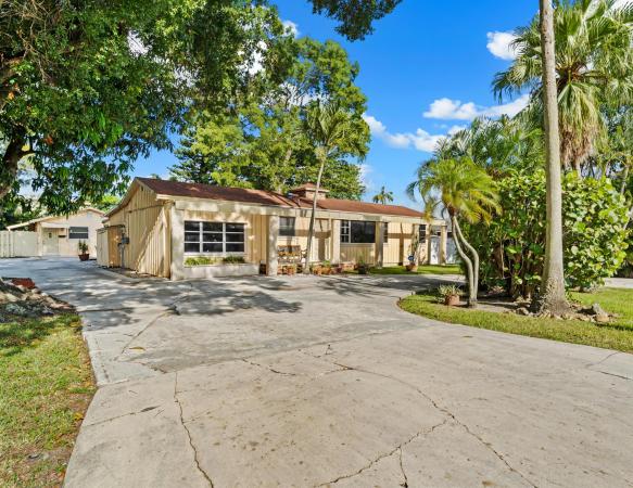 Sunny Acres, 918 Grace Ave, Lake Worth Beach, Florida 33461, image 1