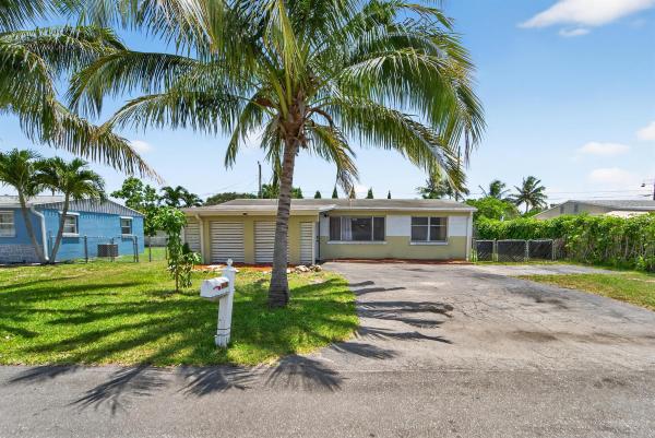 Nicholas Park, 4364 N Mary Cir, Palm Beach Gardens, Florida 33410, image 1