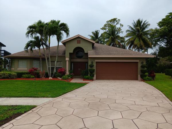 Sugar Pond Manor, 711 Foresteria Ave, Wellington, Florida 33414, image 1