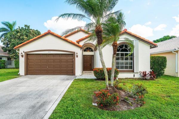 The Estates At Oak Hamlet, 1652 Oak Berry Cir, Wellington, Florida 33414, image 1