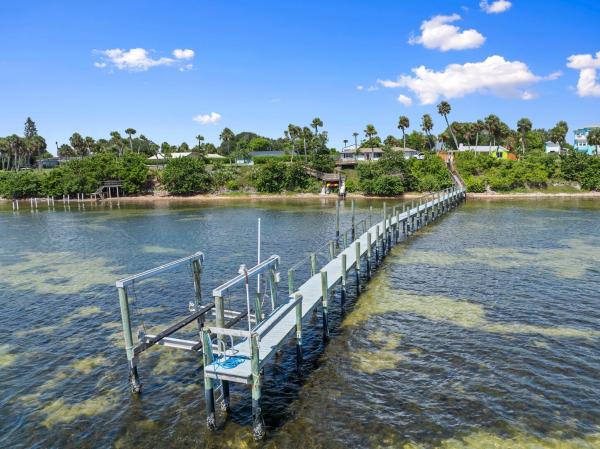 5203 S Indian River Dr, Fort Pierce, Florida 34982, image 1