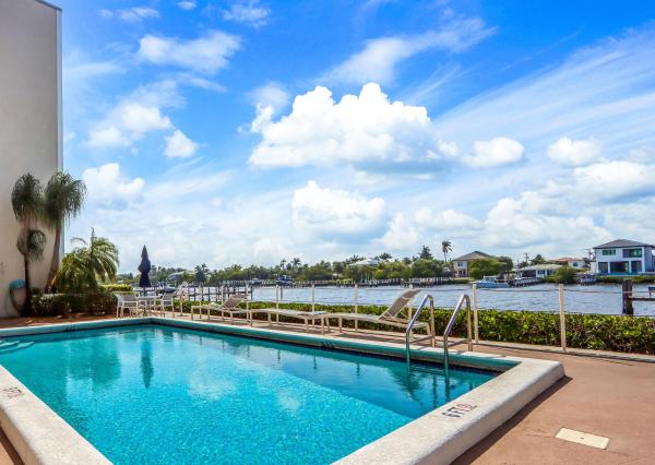 Lakewood At Palm Beach, 3525 S Ocean Blvd #108, South Palm Beach, Florida 33480, image 1