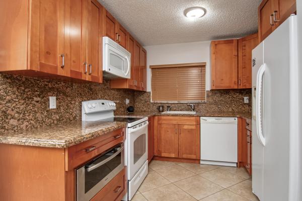 Lago Del Mar, 7670 Lago Del Mar Dr #301, Boca Raton, Florida 33433, image 2