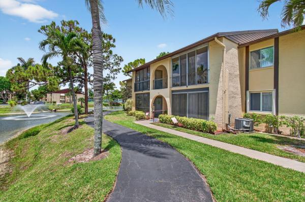 340 Pine Ridge Cir #C1, Greenacres, Florida 33463, image 1