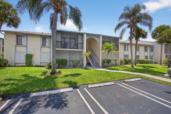 The Palm Club, 1104 Green Pine Blvd #D2, West Palm Beach, Florida 33409, image 1