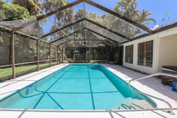 Pinewood, 1206 S 10th St, Fort Pierce, Florida 34950, image 1