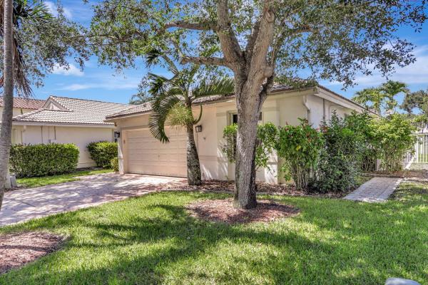 Lake St Croix At Indigo Lakes, 5411 NW 49th Ct, Coconut Creek, Florida 33073, image 1