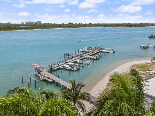 La Entrada Del Mar, 1300 Seaway Dr #14, Fort Pierce, Florida 34949, image 1