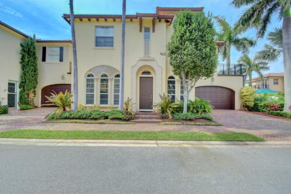 Royal Poinciana, 81 Via Poinciana St, Boca Raton, Florida 33487, image 1