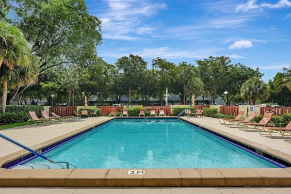 Country Club Tower Of Coral Springs, 10777 W Sample Rd #207, Coral Springs, Florida 33065, image 1