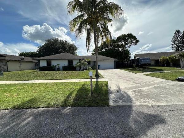 La Mancha, 118 Mayorca Ct, Royal Palm Beach, Florida 33411, image 1