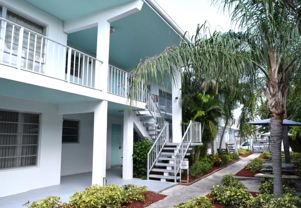 710 N K 203rd St #203, Lake Worth Beach, Florida 33460, image 1