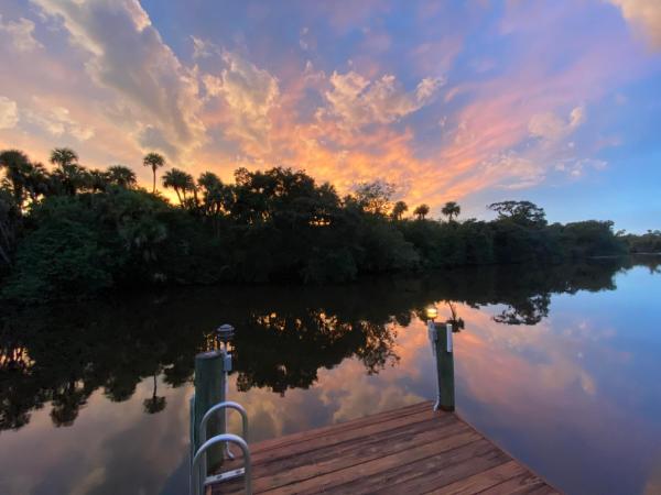 Riverdale Yacht Club Estates, 1400 Parkland Blvd, Fort Pierce, Florida 34982, image 1