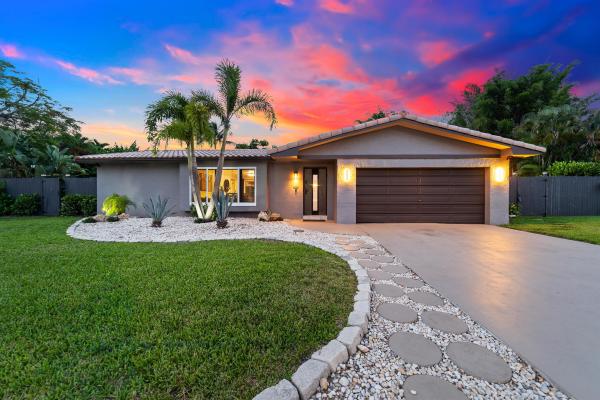 Boca Raton Square, 1721 SW 9th St, Boca Raton, Florida 33486, image 1