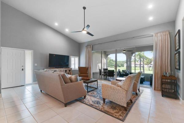 Ryder Cup Villas, 206 Ryder Cup Cir, Palm Beach Gardens, Florida 33418, image 1