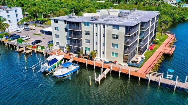 Harbour Hall Inlet Club 2, 710 NE 7th St #105, Boynton Beach, Florida 33435, image 1