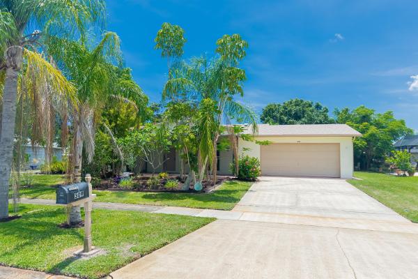 Floresta Pines, 309 NE Jonquil St, Port St. Lucie, Florida 34983, image 1