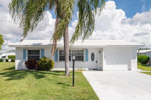 Palm Beach Leisureville, 907 SW 7th Ave, Boynton Beach, Florida 33426, image 1