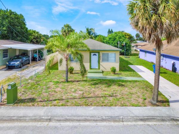 Riviera Beach No HOA, 1627 W 26th Ct, Riviera Beach, Florida 33404, image 1