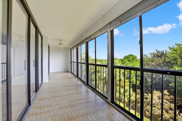 Laurel Oaks At Boca West Country Club, 20090 W Boca West Dr #356, Boca Raton, Florida 33434, image 1