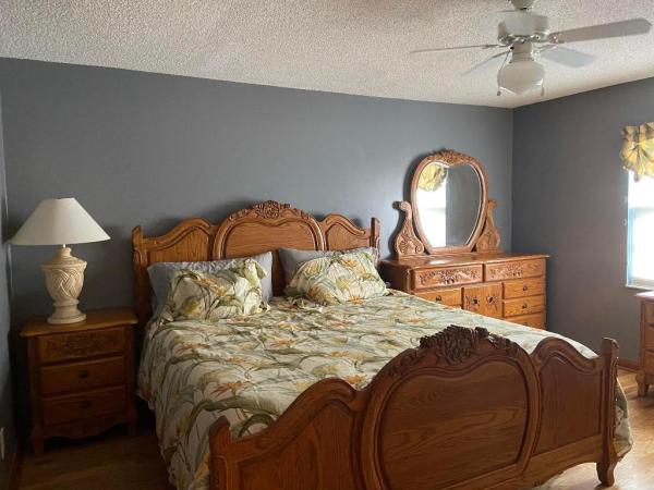 Indian Pines Village, 6004 Indrio Rd #2, Fort Pierce, Florida 34951, image 1