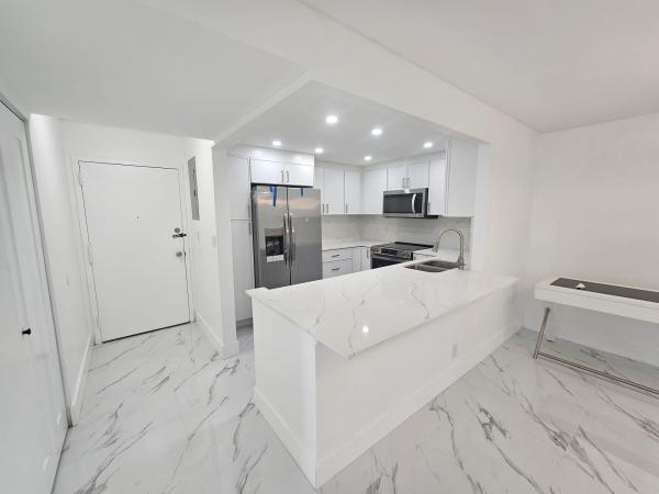 Danians South, 501 E Dania Beach Blvd #5-3f, Dania Beach, Florida 33004, image 1